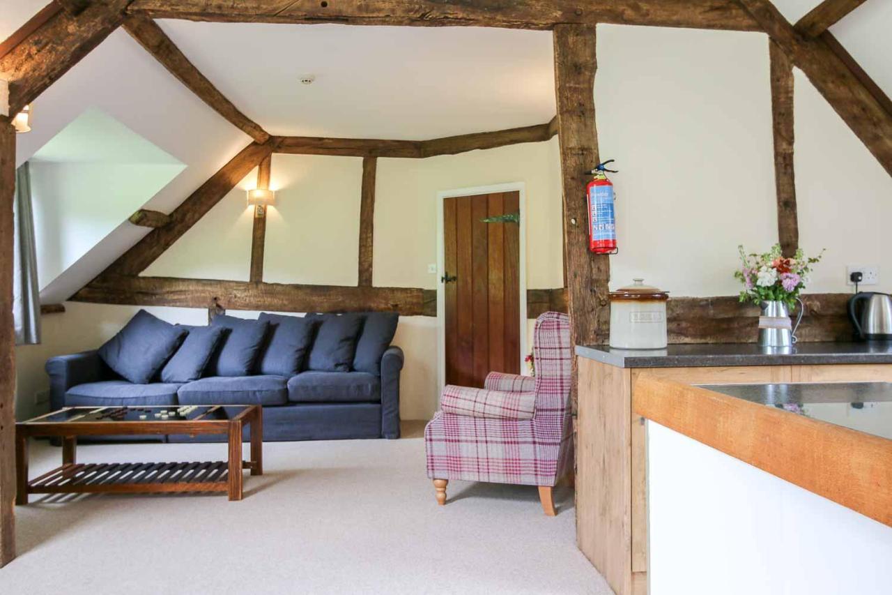 Lake Cottages At Cwm Chwefru Llanafan-fawr Extérieur photo